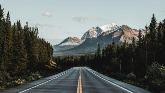 Man Saara ‘Alad Darbi Washala: Peta Kuno Menuju Tujuan di Era Penuh Distraksi