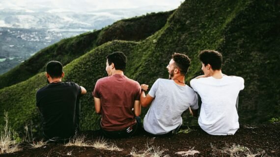 Kebangkrutan Sosial: Mengapa Defisit Kejujuran Akan Mengosongkan Lingkaran Pertemanan Anda